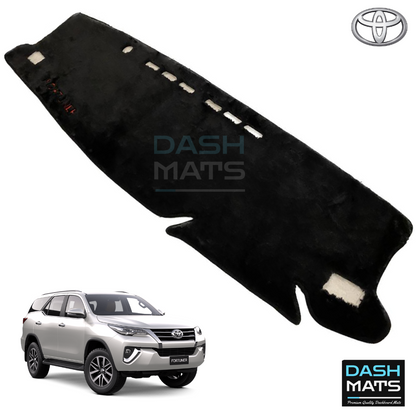Toyota Fortuner Dash Mat Velvet (2015-2024)