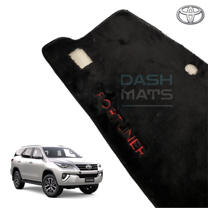 Toyota Fortuner Dash Mat Velvet (2015-2024)