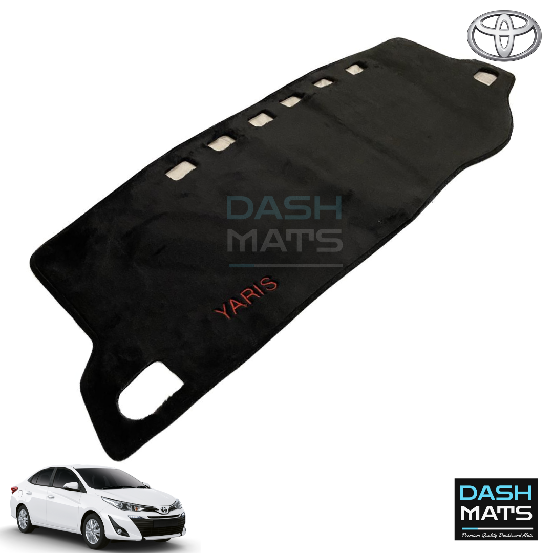 Toyota Yaris Dash Mat Velvet (2020-2024)