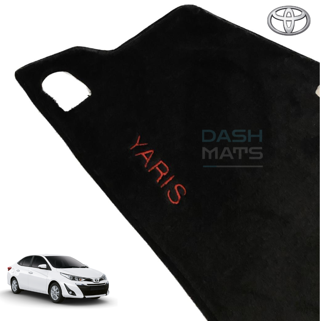 Toyota Yaris Dash Mat Velvet (2020-2024)